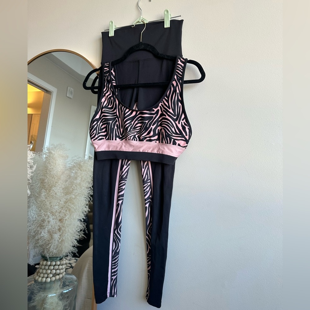 Beach Riot Zebra Set